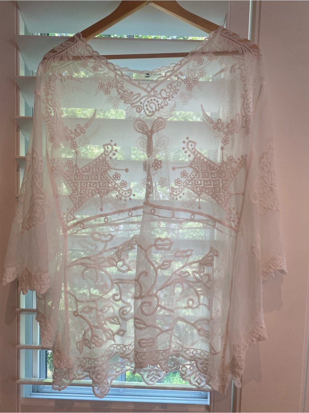 Cupshe Sheer White Embroidered Tunic Beach/Pool Coverup